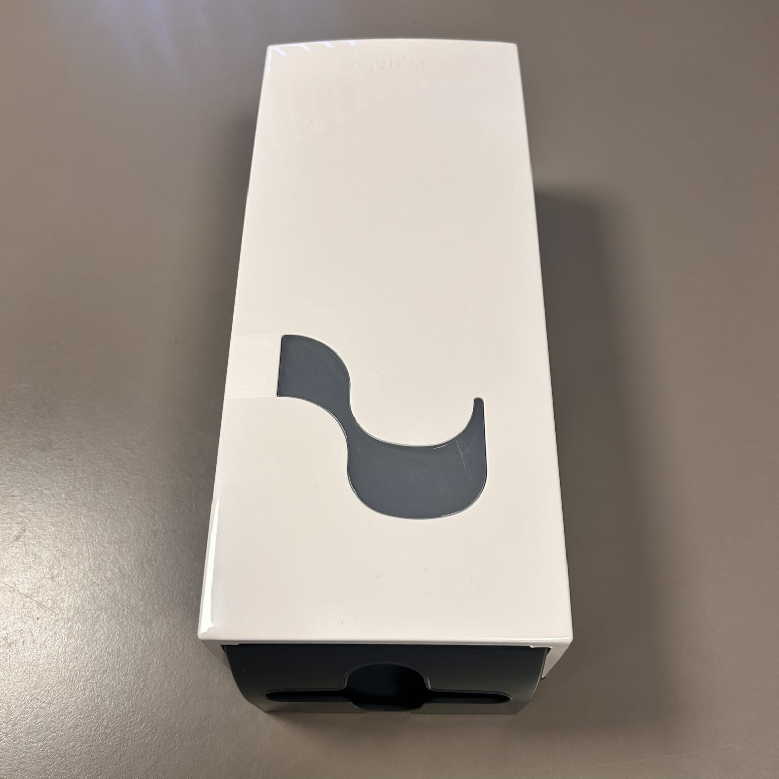 Celtex tualettpaberi hoidik (leht) Megamini valge 92270 / must 92260